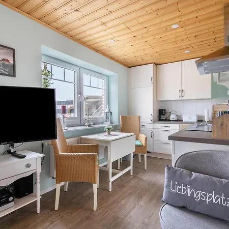 Doppelhaushaelfte Ida Apartman *